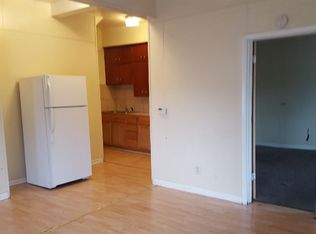 629 E 4th St, Waterloo, IA 50703