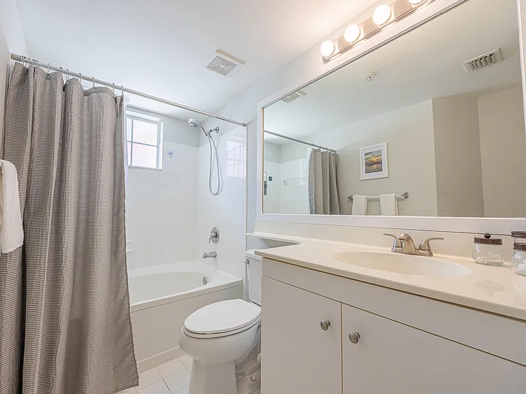 2412 Tuscany Way — Photo 9