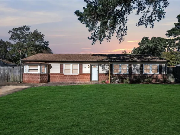 405 Courtney Arch, Virginia Beach, VA 23452