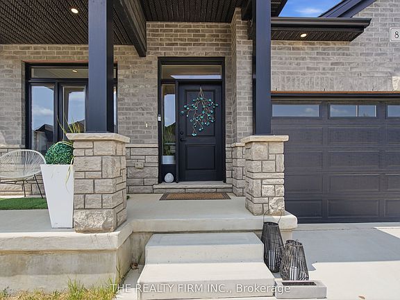 3rd image of 383 Daventry Way #8