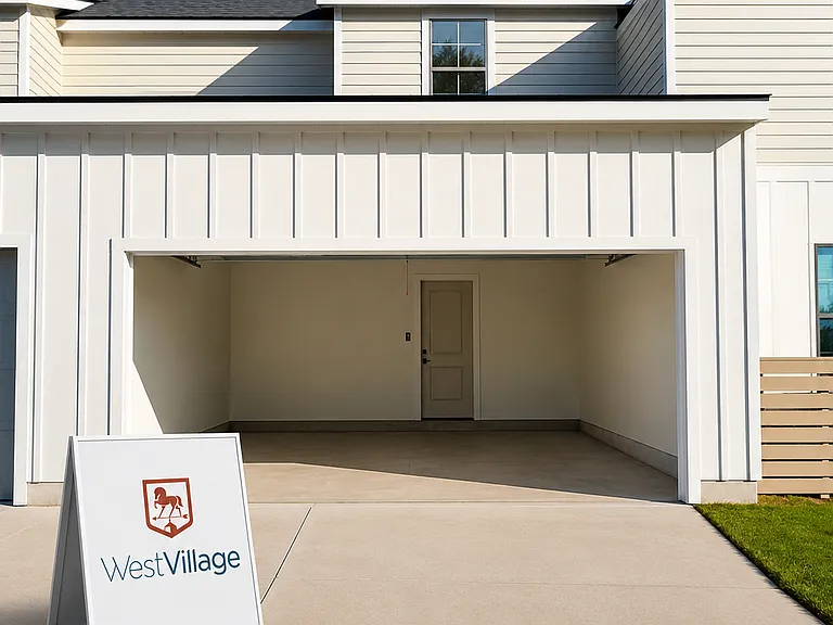 300 Sandstone Ave #5 — Photo 4