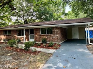 7589 Jana Ln S, Jacksonville, FL 32210