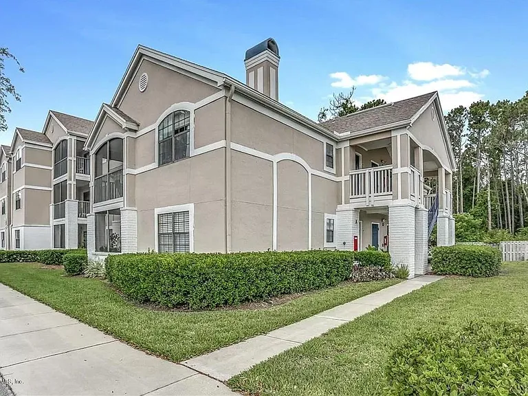 SECOND FLOOR UNIT