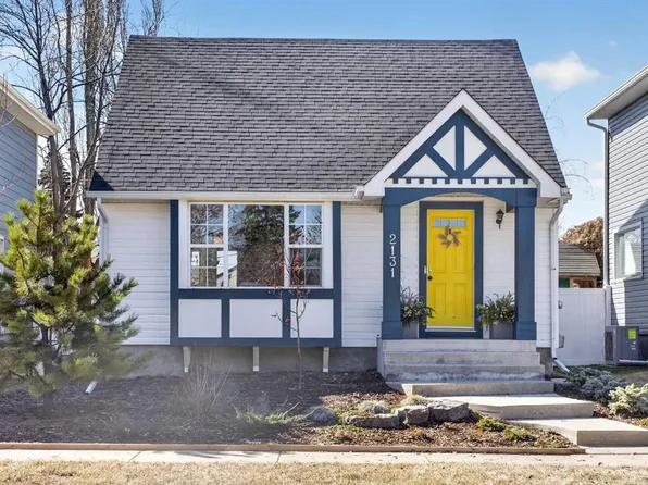 2131 N Quentin Ave SW, Calgary, AB T2T 6C4