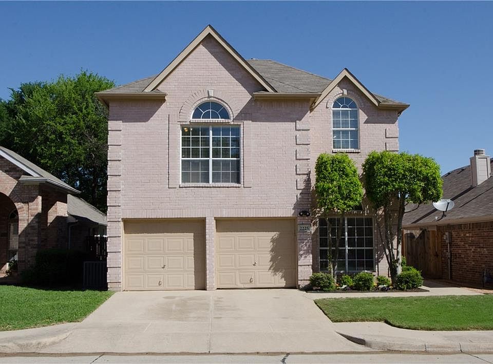 1st image of 2225 Wembley Wood Ln
