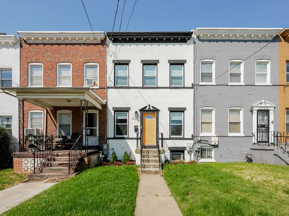2726 10th St NE, Washington, DC 20018