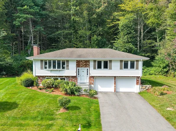 34 Jodie Rd, Framingham, MA 01702
