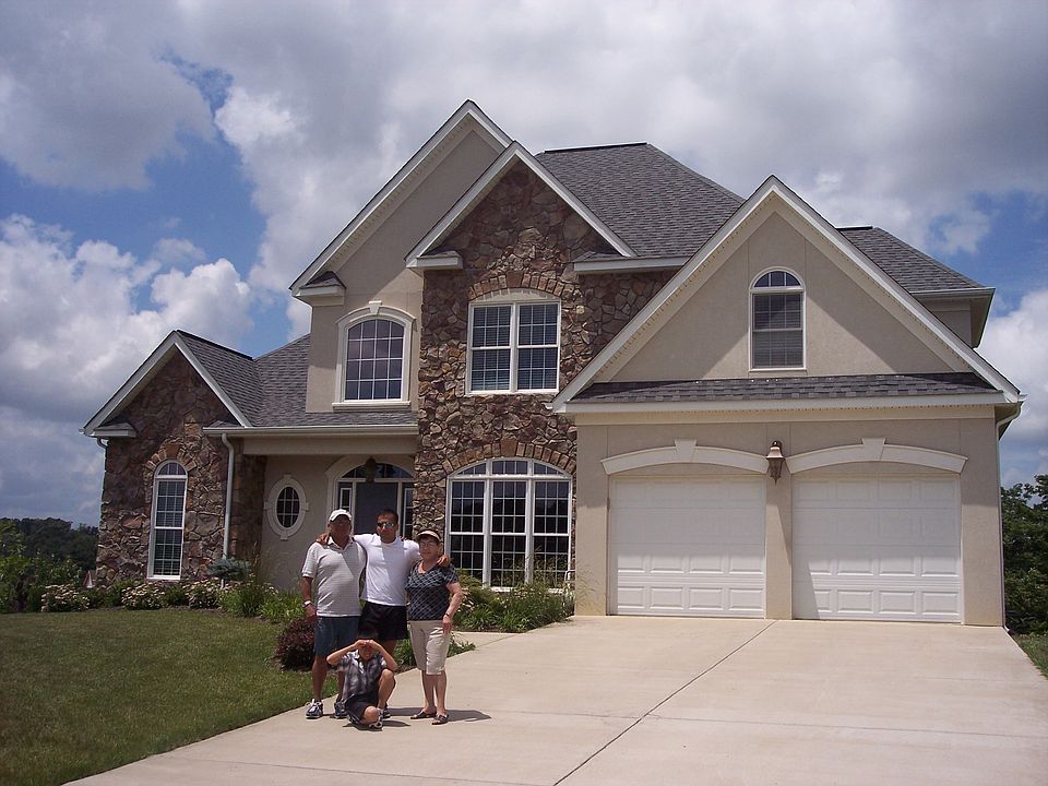 1st image of 1729 Broadridge Dr