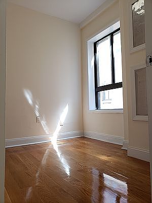 1st image of 300 W 49th St APT 611
