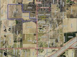 9036 Center Rd, Neenah, WI 54956