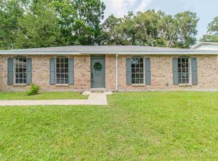 7044 Santa Barbara St, Pensacola, FL 32526