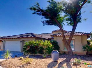 831 Mira Grande, Palm Springs, CA 92262