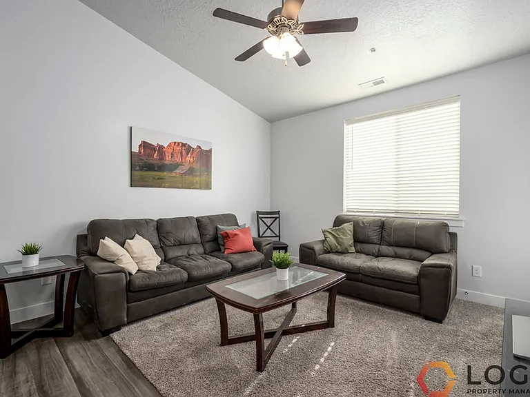 3679 W 1530 N #301 — Photo 5