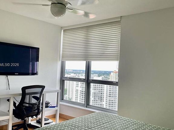 5th image of 3500 Mystic Pointe Dr APT 3103