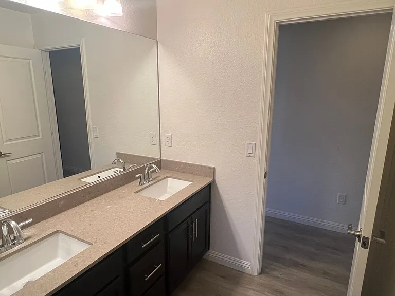 9581 Aberdeen Ridge Ct — Photo 6