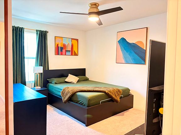 5th image of 342 Fitzpatrick Rd #106