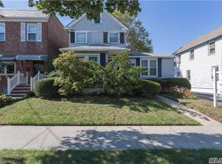 2432 154th St, Whitestone, NY 11357