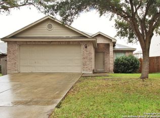7022 Heathers Pl, San Antonio, TX 78227