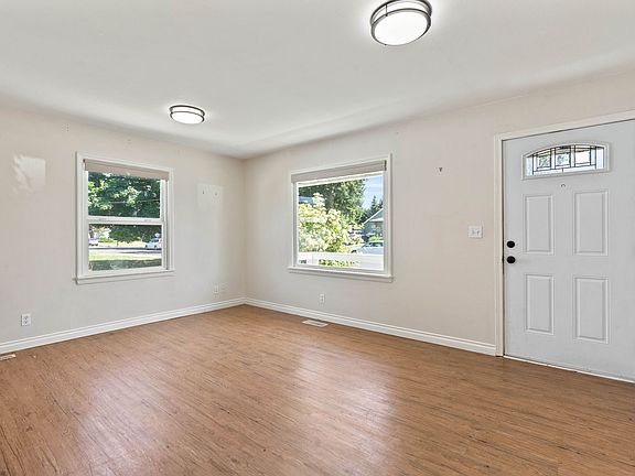 4th image of 4218 W Olympic Ave