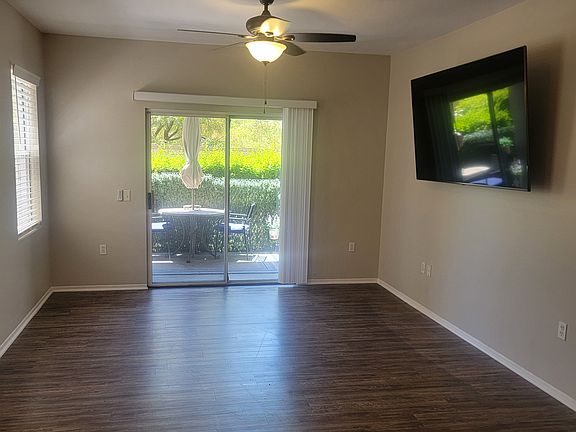 Spacious living room
