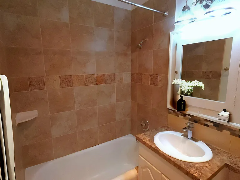 5427 17th Ave NW #203 — Photo 9