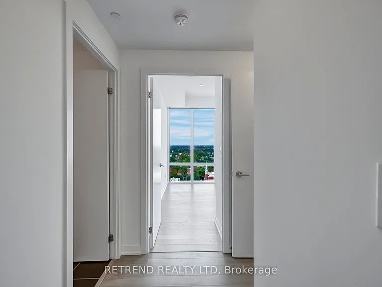 85 Duke St W #1504 — Photo 14