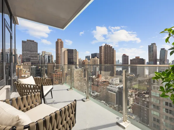 509 3rd Avenue image 1 of 22