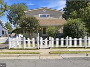 2501 Dewitt Ave, Alexandria, VA 22301