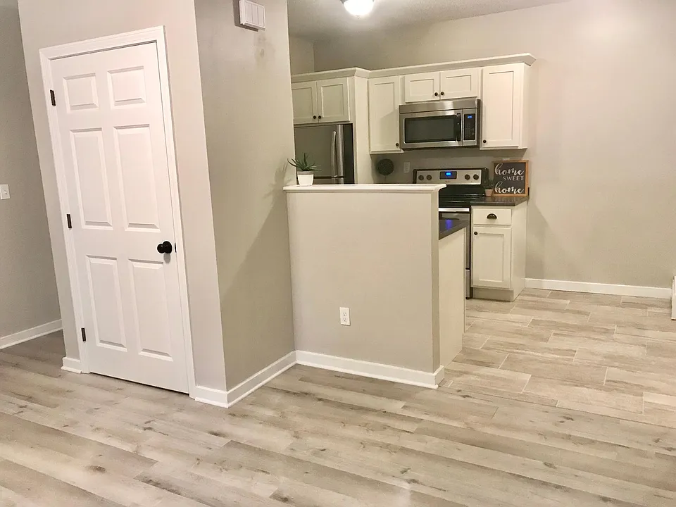 Harlow Street Apartments - D