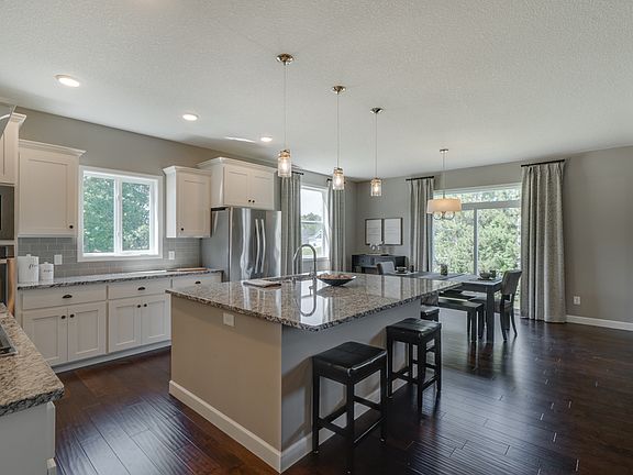 5th image of 3117 126th Ln NE