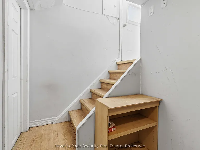 3372 Fellmore Dr #BASEMENT — Photo 8
