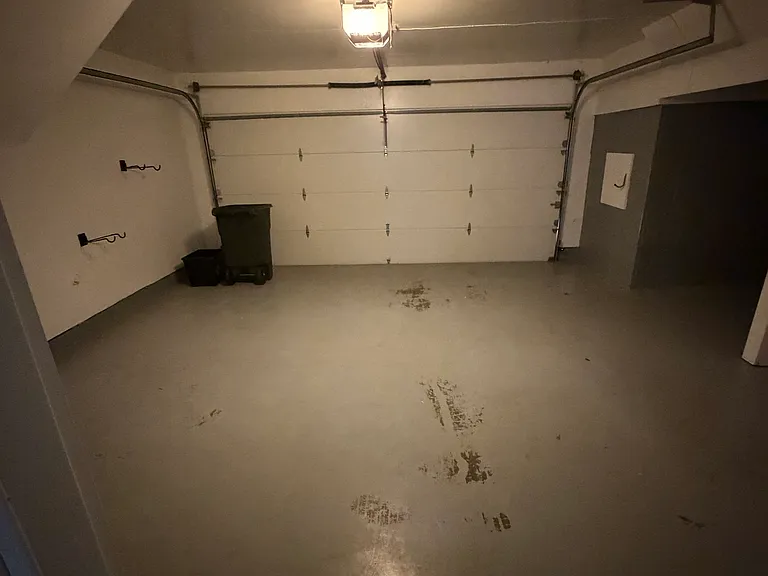 2 car garage