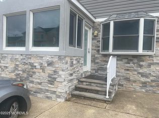 60 Harding Ave, Seaside Heights, NJ 08751