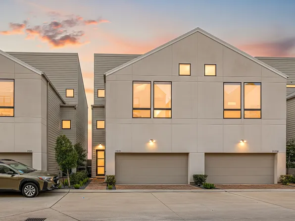 2819 Decker Pl, Houston, TX 77003