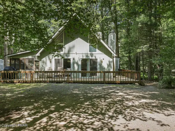 113 Sitka Dr, Pocono Lake, PA 18347