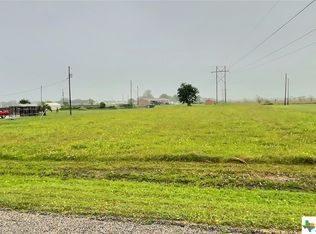 209 Golden Glow St, Victoria, TX 77905