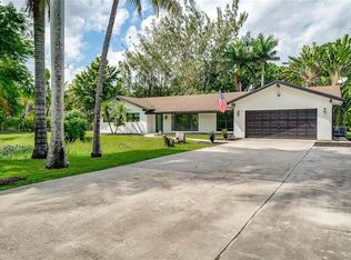 11191 SW 26th St, Davie, FL 33324