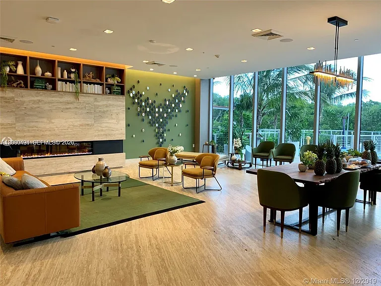 16385 Biscayne Blvd #621 — Photo 29
