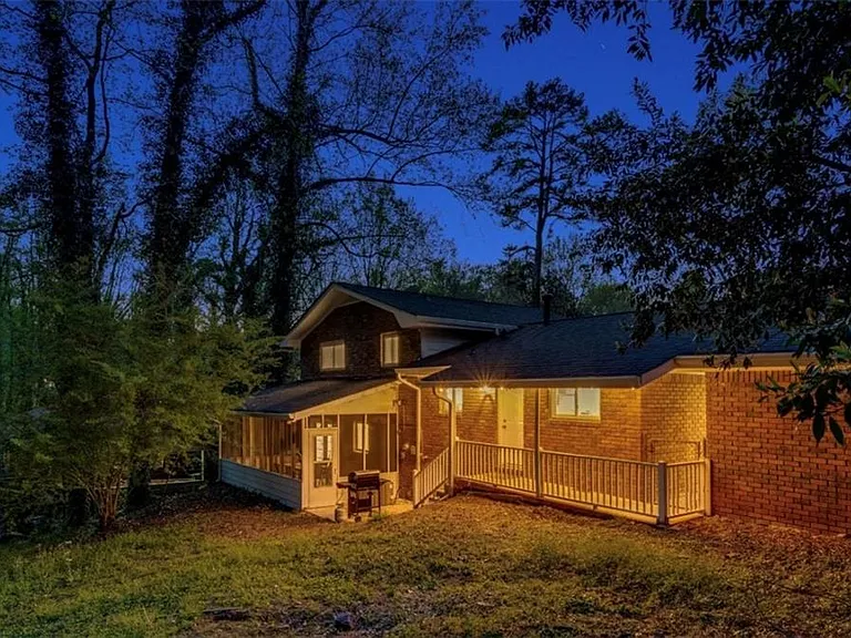 3490 Turner Heights Dr — Photo 11