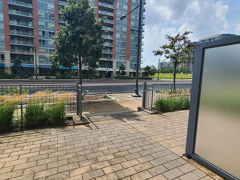 55 S Town Centre Blvd #105 — Photo 18