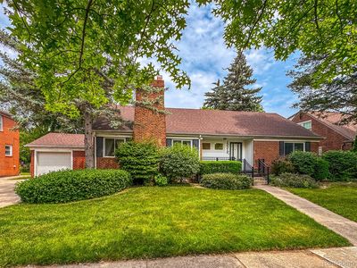 13318 Nadine Ave, Huntington Woods, MI, 48070