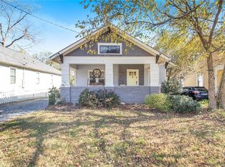 276 E Lake Dr, Decatur, GA 30030