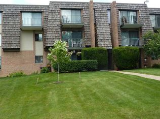 733 Forest Green Dr, Coraopolis, PA 15108