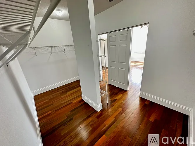 407 Iris St — Photo 73