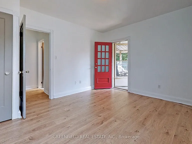 1747 Bayview Ave #UPPER — Photo 19