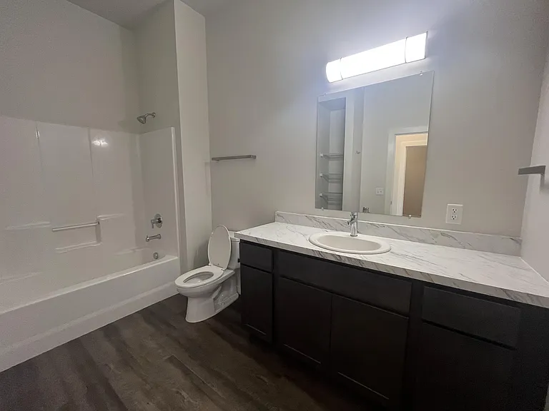 205 Hickory St #107 — Photo 5