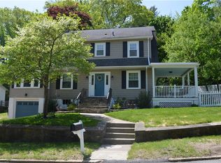 66 Progress St, Lincoln, RI 02865