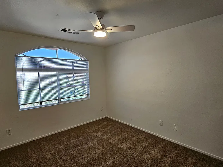10071 Cheyenne Dawn St — Photo 18