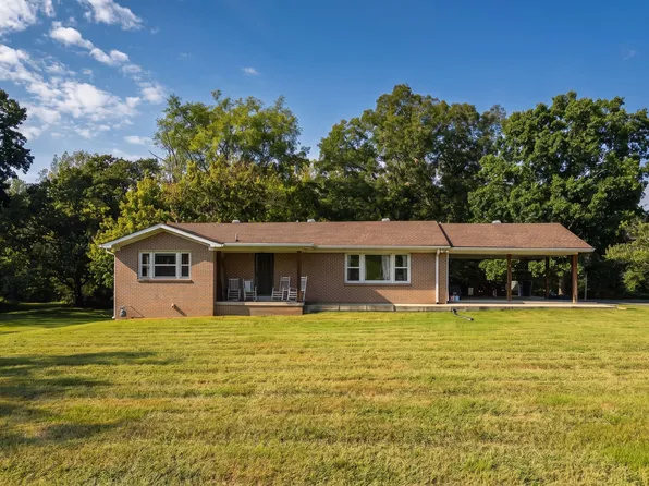 129 Cookeville Hwy, Carthage, TN 37030