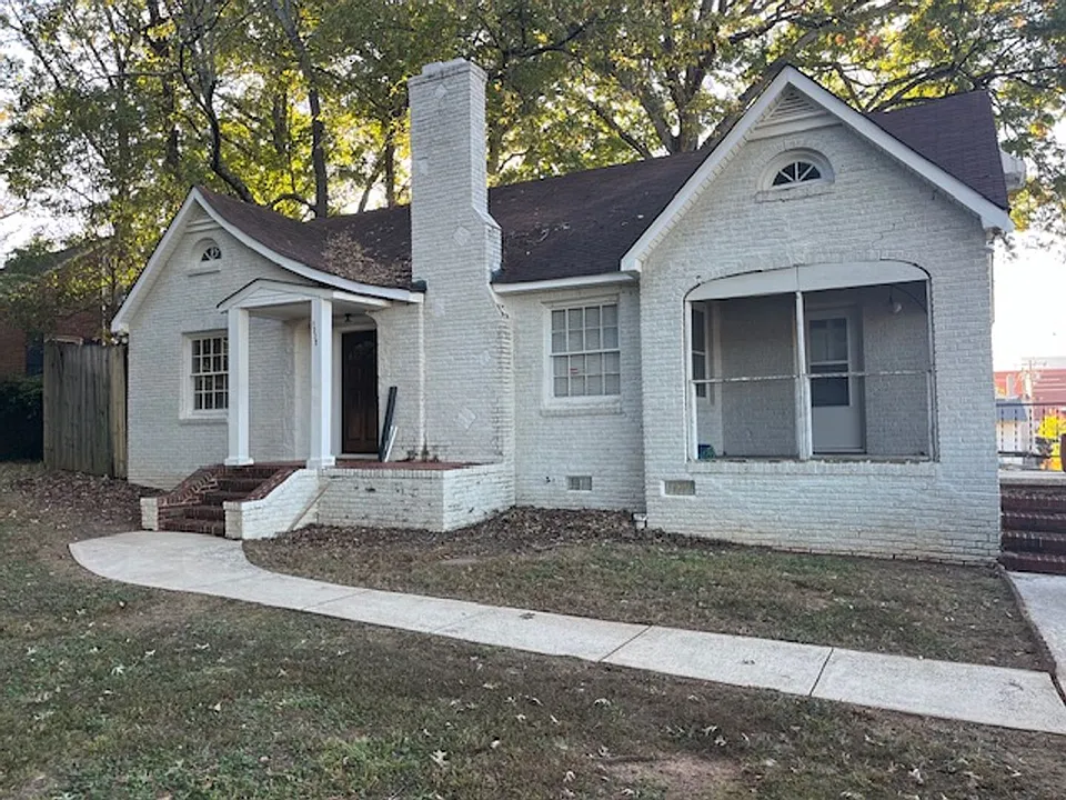 1339 Saint Julien St